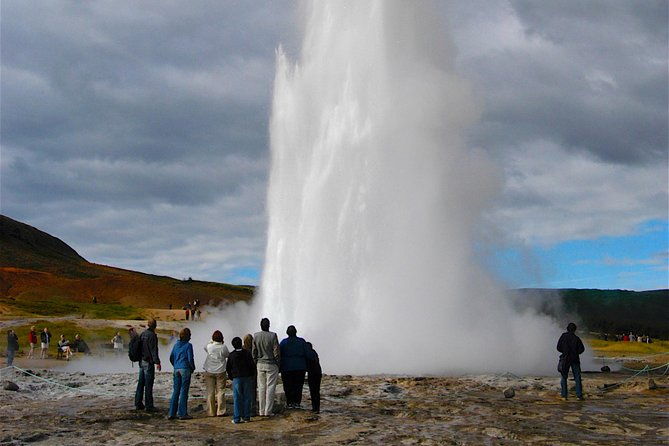 golden-circle-secret-lagoon-fridheimar-lunch-included-private-tour