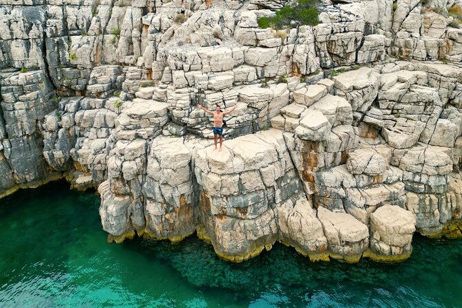 golden-horn-beach-north-shore-of-hvar-island-private-boat-tour-2