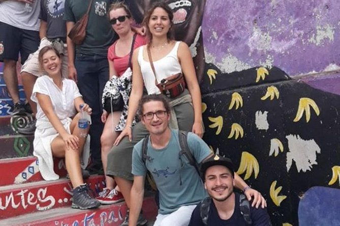 grafitour-comuna-13-more-than-a-tour-an-experience