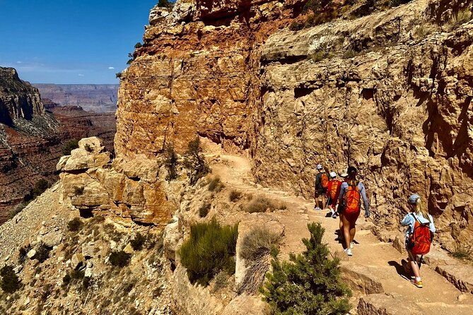 grand-canyon-private-hike-including-lunch-at-el-tovar