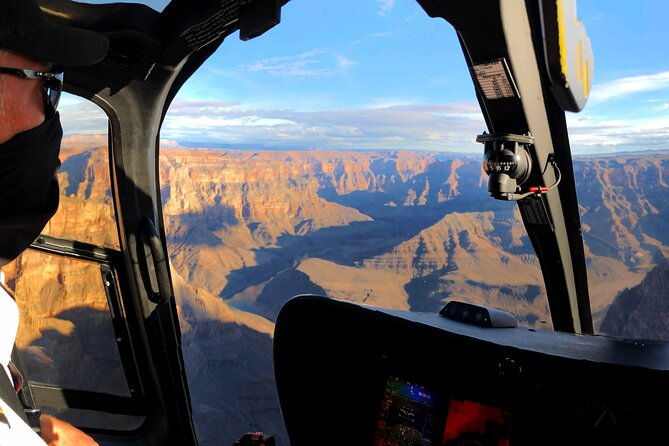 grand-canyon-west-rim-aerial-helicopter-tour