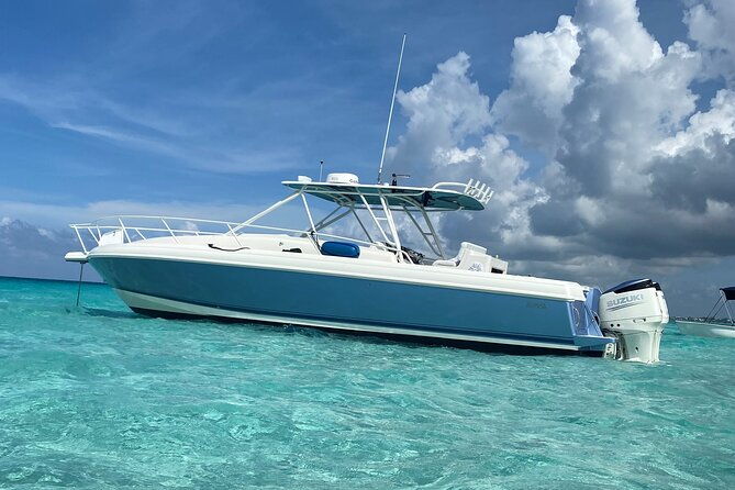 grand-cayman-luxury-full-day-private-charter-aboard-mojito-majic