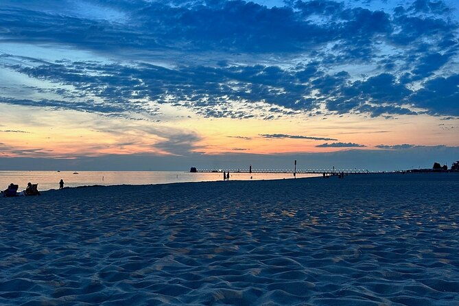 grand-haven-sunset-bike-tour-3-hours