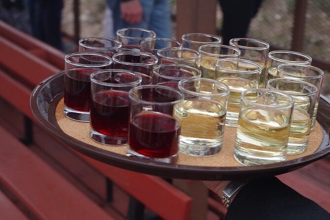 grape-train-escape-wine-tasting-and-verde-canyon-railroad-adventure-2