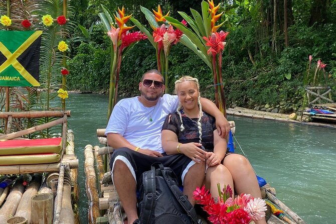great-river-bamboo-rafting-limestone-massage-for-couples