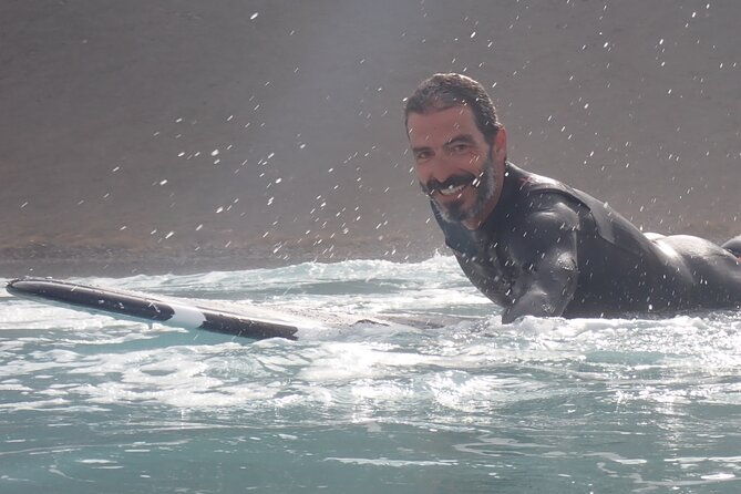 group-longboard-surf-lesson-in-lanzarote