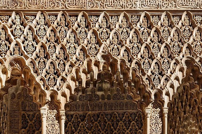 group-tour-the-alhambra-of-granada
