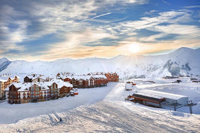 gudauri-ski-resort-private-day-tour-from-tbilisi-snow-adventure