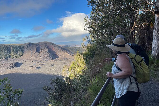 guided-3-hour-hike-in-volcanoes-national-park