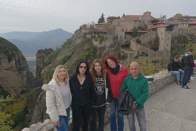 guided-all-day-tour-to-meteora-rocks-monasteries