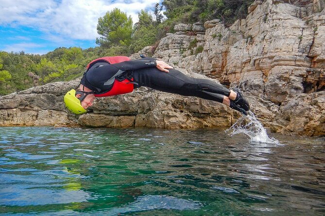 guided-coasteering-adventure-in-pula-3