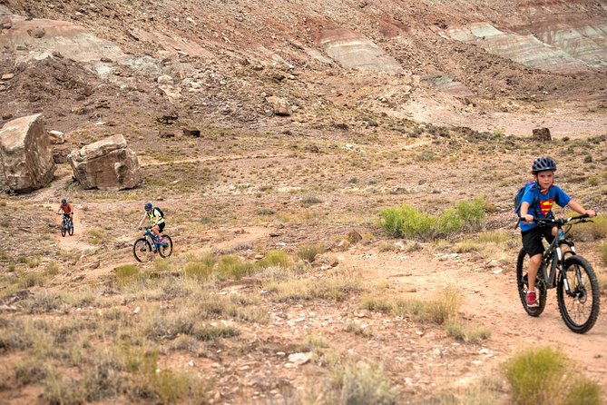 guided-e-mountain-biking-tour-klondike-bluff-trail