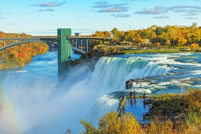 guided-maid-of-the-mist-and-cave-of-the-winds-tour