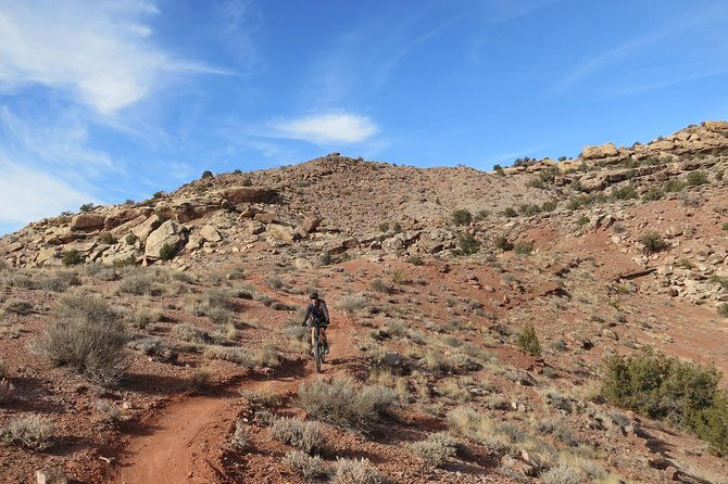 guided-mountain-bike-tour-intermediate-north-klondike-12-16-mi