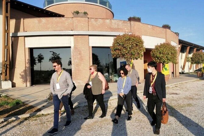 guided-premium-tour-in-lugana-doc-5-wines-from-perla-del-garda