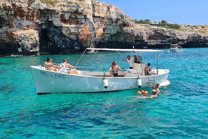 guided-tour-of-the-adriatic-or-ionian-caves-of-1-hour-and-30-minutes-2