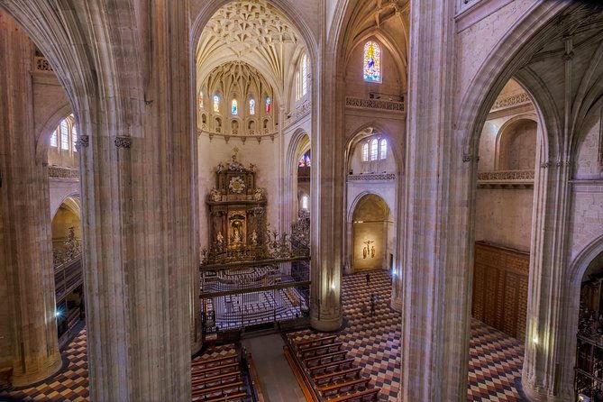 guided-visit-meet-the-lady-of-the-cathedrals-guided-visit-to-cathedral