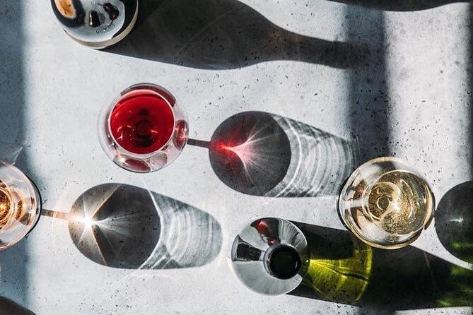 guided-wine-tasting-at-berkeley-wineries-with-local-sommeliere