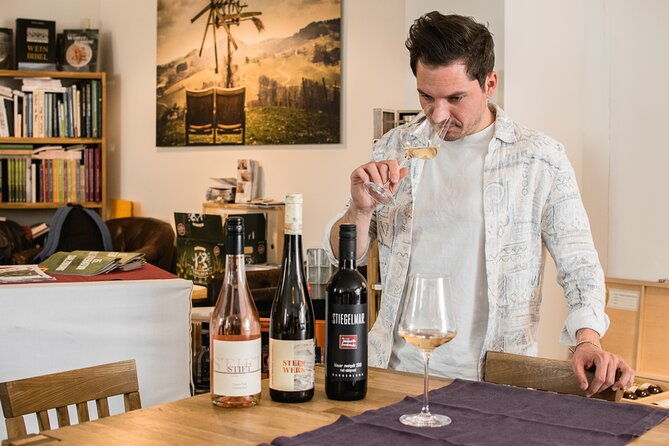 guided-wine-tasting-in-a-hidden-wine-bar