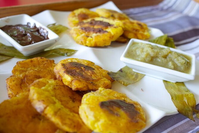 half-day-3-course-cocoa-lunch-tour-in-trinidad