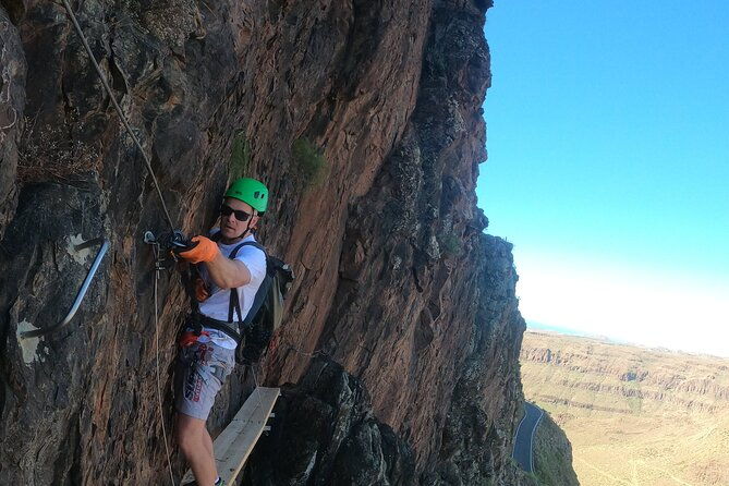 half-day-adventure-and-climbing-via-ferrata-in-gran-canaria