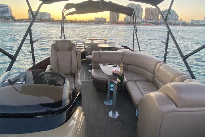 half-day-aqua-patio-rental-in-fort-lauderdale-7-to-11-people