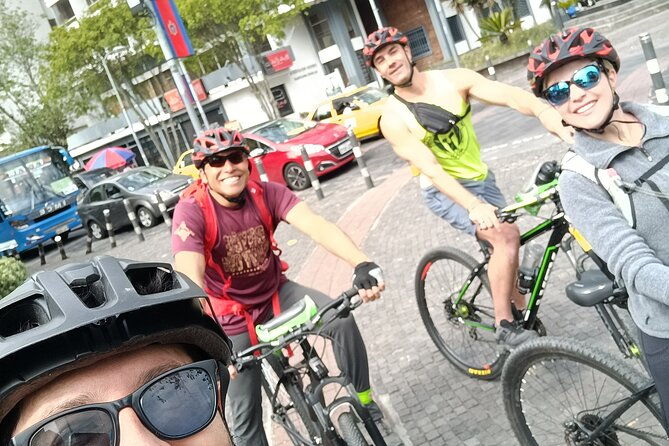half-day-bike-tour-discovering-quito