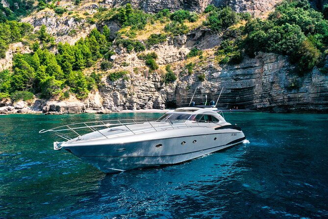 half-day-in-amalfi-coast-with-private-luxury-yacht-tour