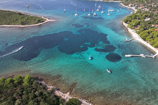 half-day-private-blue-lagoon-island-tour-in-croatia