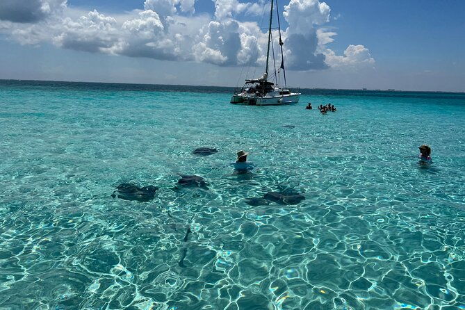 half-day-private-boat-charter-in-grand-cayman