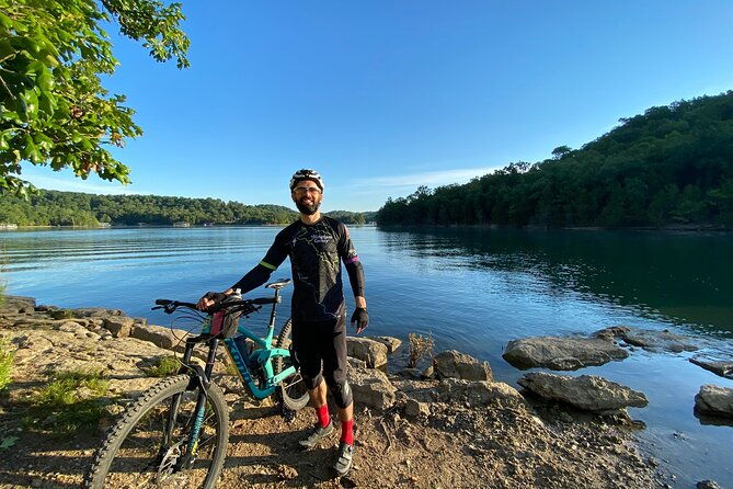 half-day-private-guided-mountain-bike-tour-in-bentonville-2