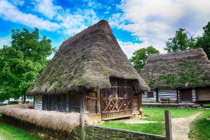 half-day-private-sightseeing-tour-of-bucharest-and-its-surroundings-package