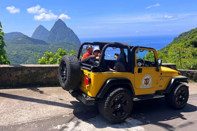 half-day-private-tour-in-st-lucia-jeep-wrangler