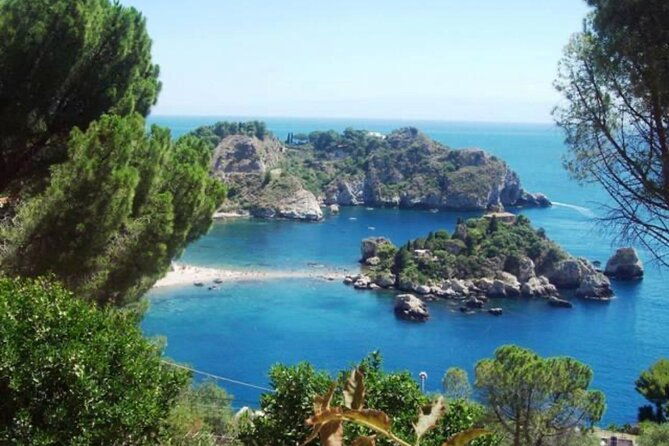half-day-private-tour-to-messina-taormina-and-castelmola