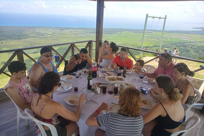 half-day-redonda-mountain-and-esmeralda-coast-from-punta-cana