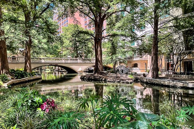 half-day-san-antonio-and-alamo-guided-walking-tour-2