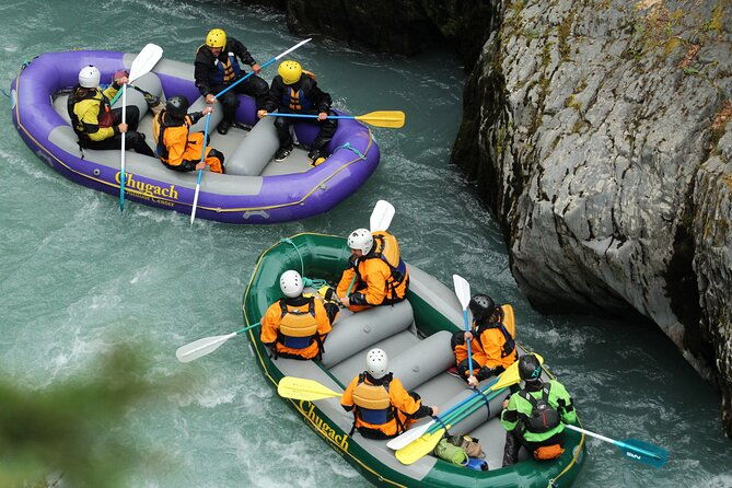 half-day-two-canyon-six-mile-creek-whitewater-rafting-2