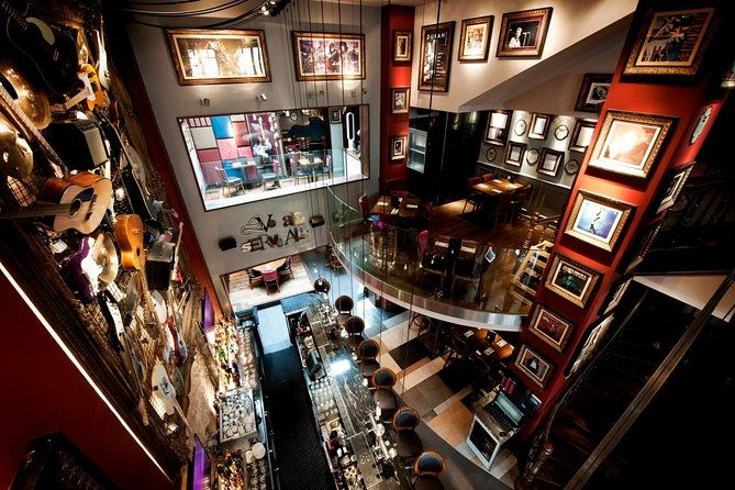 hard-rock-cafe-brussels-with-set-lunch-or-dinner-2