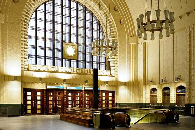 helsinki-architecture-tour-with-a-city-planner