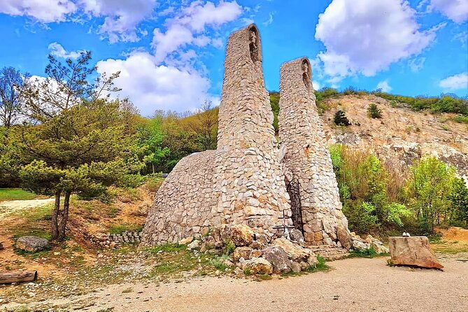 hike-to-spiritual-sites-near-budapest