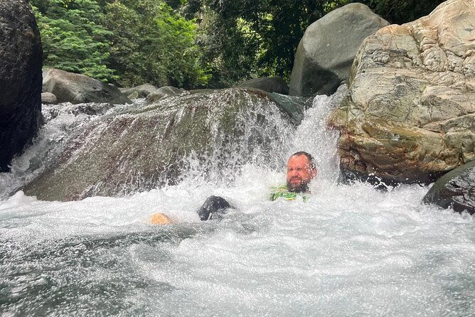 hiking-and-hidden-river-tour-in-santo-domingo