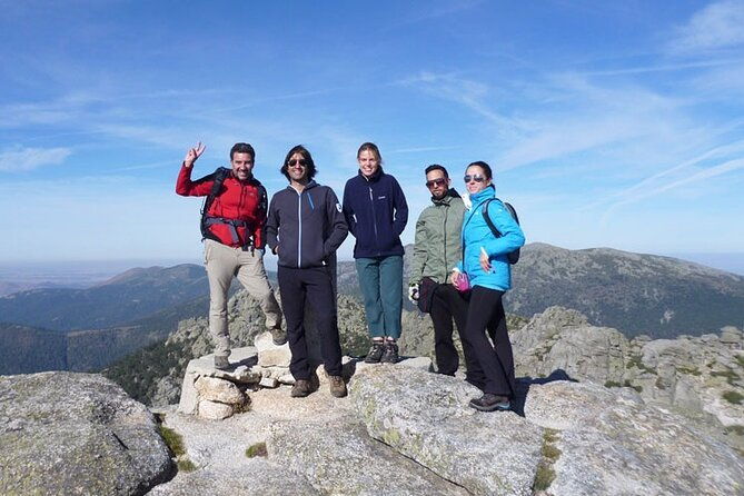 hiking-in-madrid-national-park-with-transport