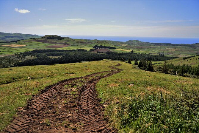 hiking-trail-passagem-das-bestas-terceira-island