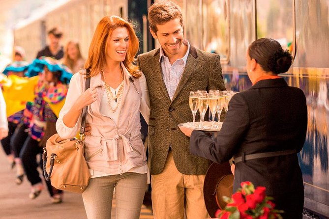 hiram-bingham-round-trip-luxury-train-to-machu-picchu