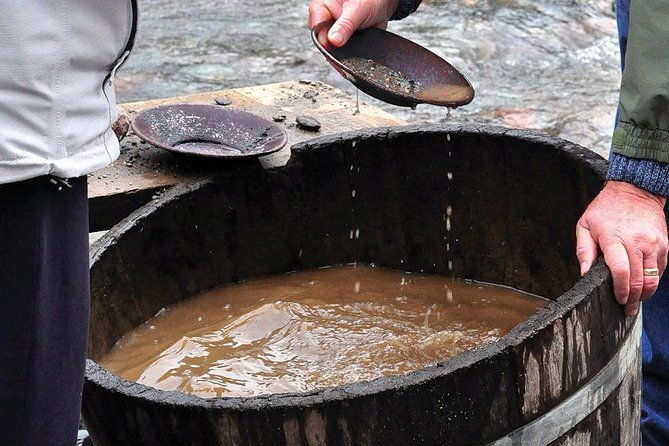 historic-gold-mining-and-panning-adventure