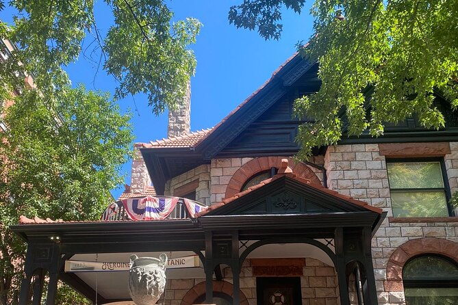historical-walking-tour-of-denver-with-a-haunting-twist
