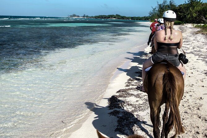 horseback-riding-blue-hole-and-lunch-from-ocho-rios