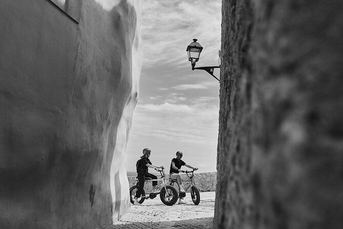 ibiza-cruise-terminal-e-bike-rental-adventure