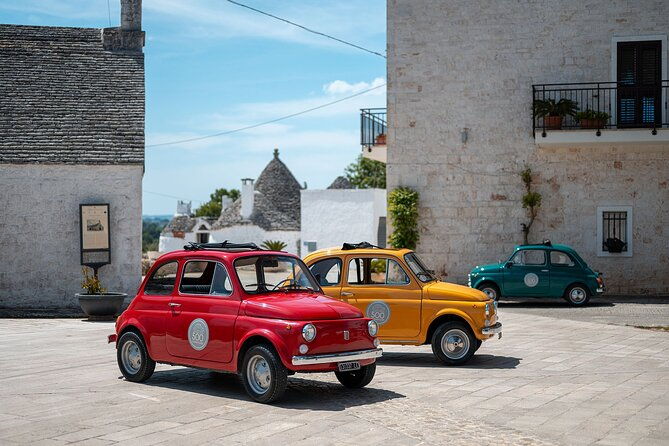 in-valle-ditria-on-a-vintage-fiat-500-photo-quest-tour