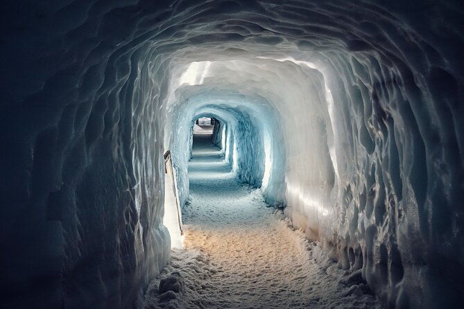 into-the-glacier-combo-snowmobiling-langjokull-ice-cave